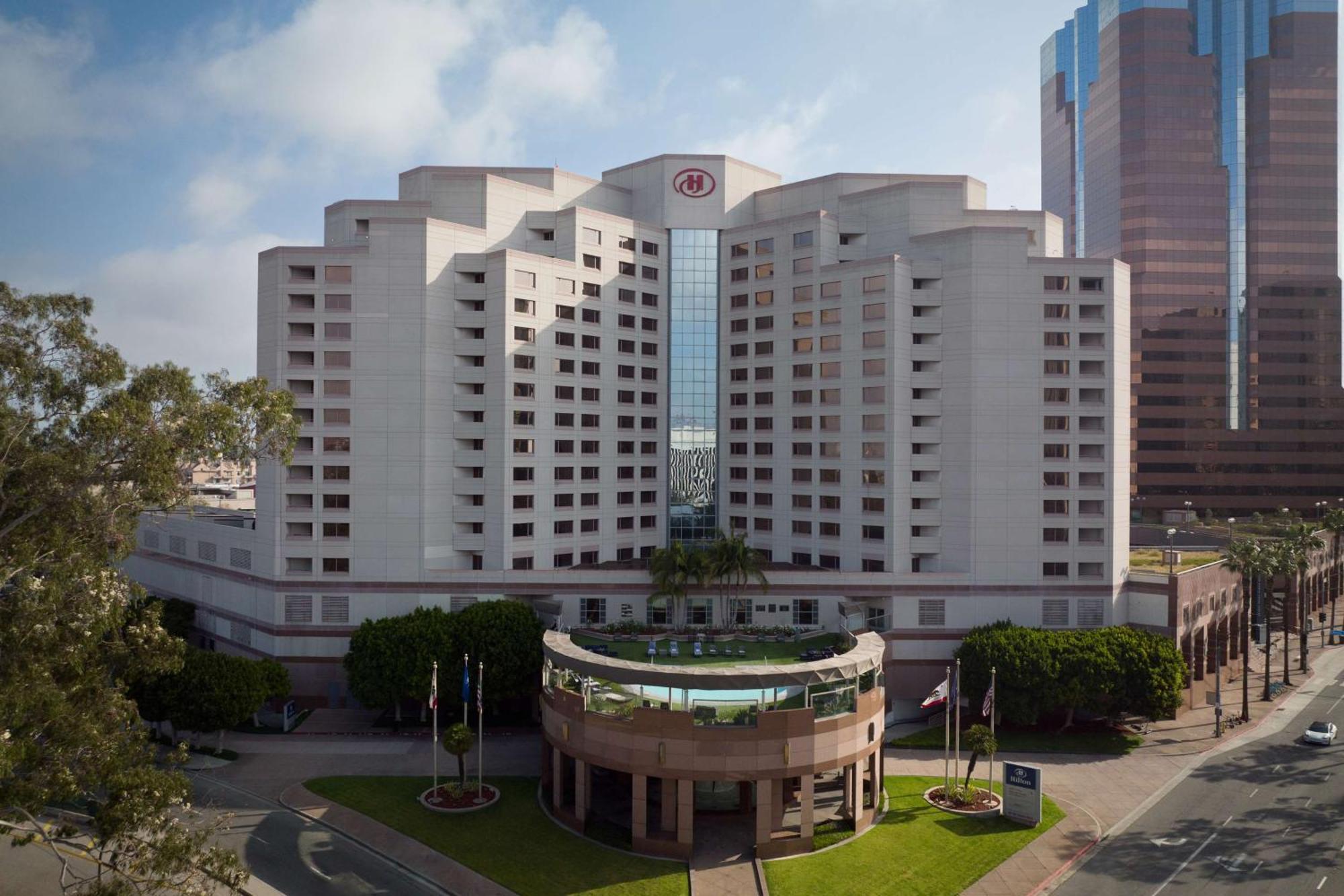 Hilton Long Beach Hotel מראה חיצוני תמונה